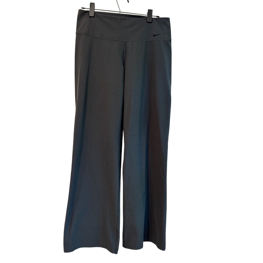 Nike Dri-FIT Legendary Wide Leg Training Pants Gray Womens Medium